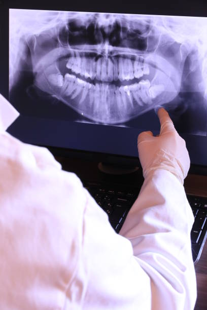 Best Tooth Infection Emergency Dentist  in Lake Sherwood, CA